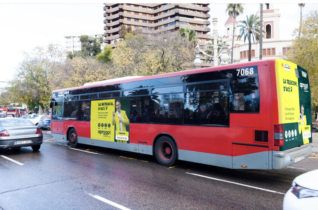 bus campanya exterior aprop lateral i trasera